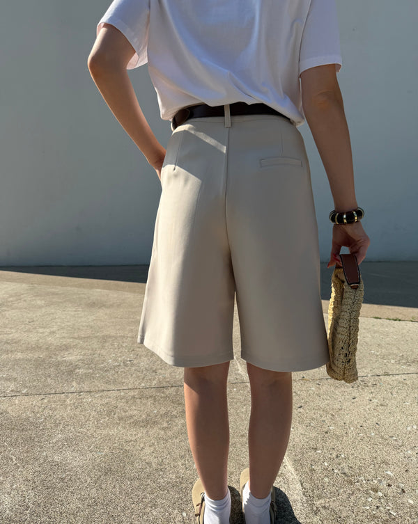 Bermuda - Nora
